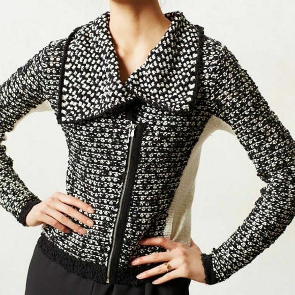 🍍Sold🍍Anthro Little Yellow Bird Moto Swtr Sz S - Picture 3 of 8